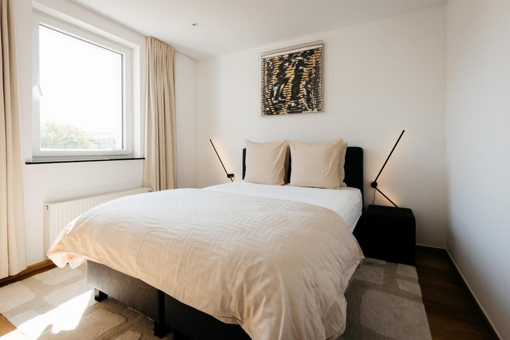 The Edgewater Suites - Park View Namur Eksteriør bilde