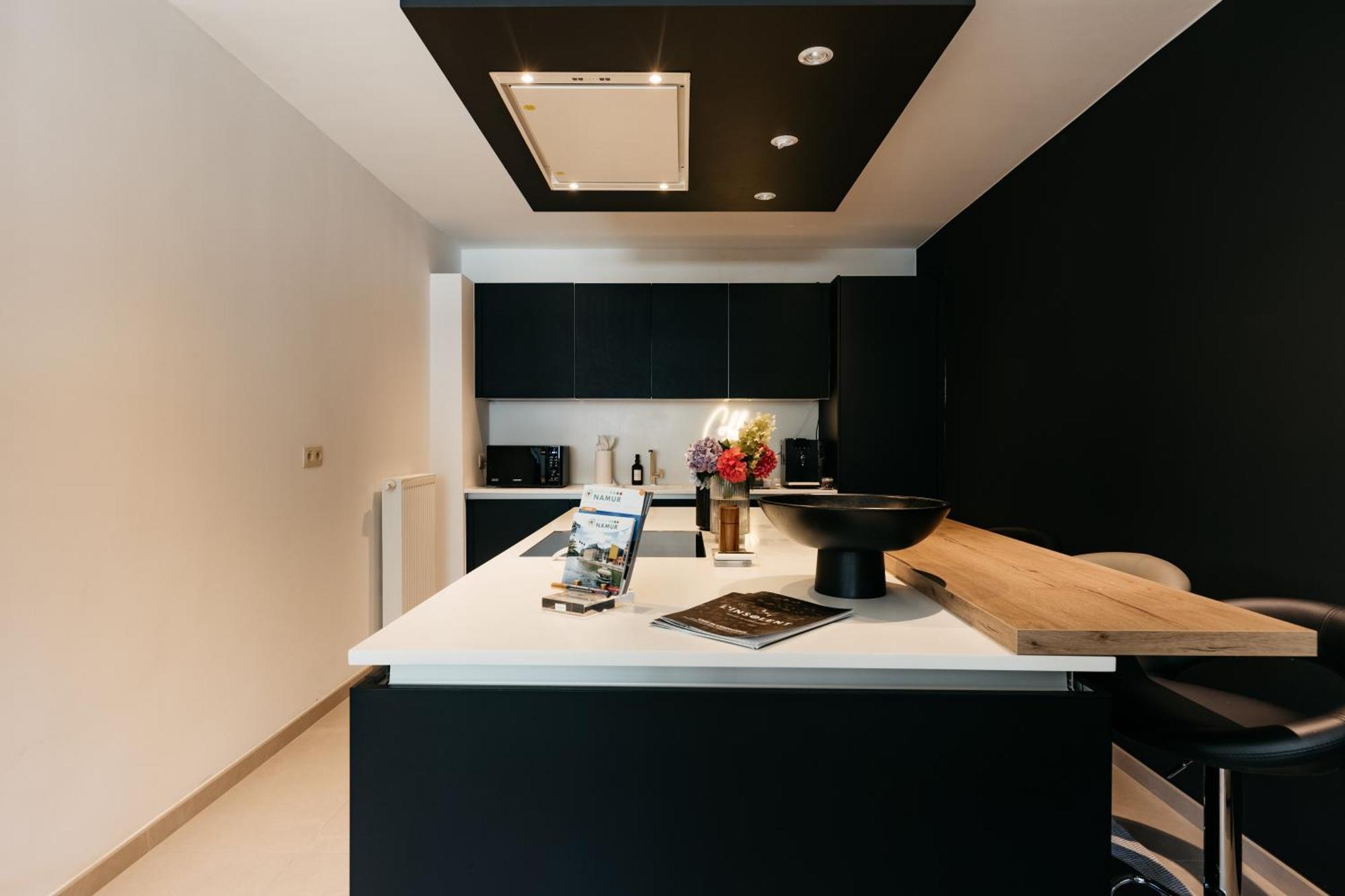 The Edgewater Suites - Park View Namur Eksteriør bilde