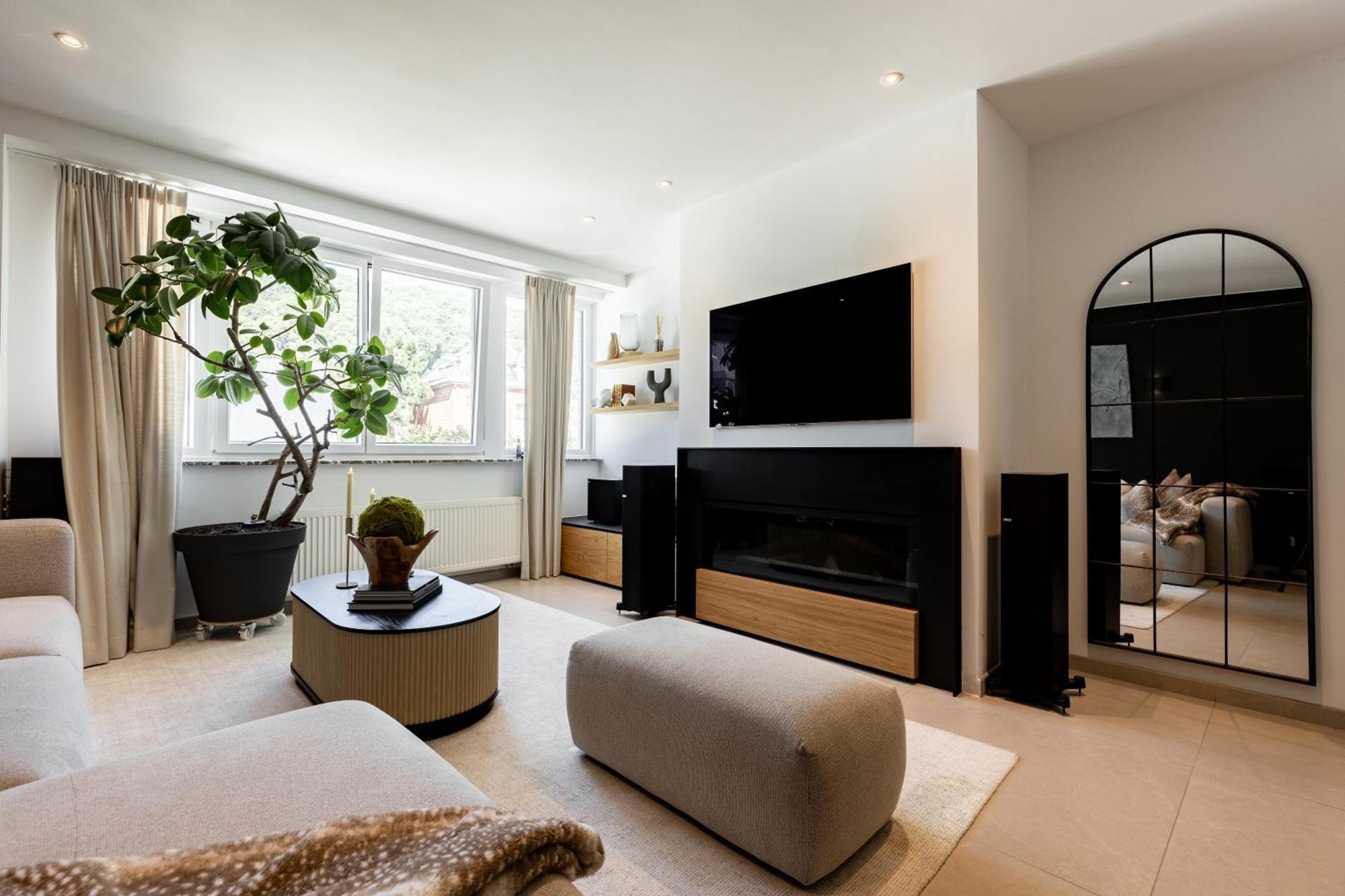 The Edgewater Suites - Park View Namur Eksteriør bilde